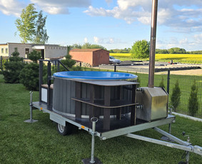 Kubilas Kaune su Jacuzzi, Led Apšvietimu ir Stalu Gėrimams / Tubas / Darbų pavyzdys ID 4420866