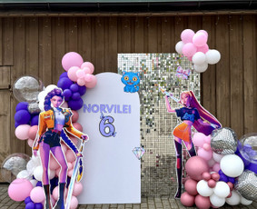 Vestuvių, &scaron;venčių dekoravimas - Dekoruojame foto sieneles, Jūsų įvairias &scaron;ventes - 1