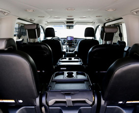 Keleiviniai mikroautobusai - Ford Tourneo Custom nuoma, 8 vietos, automatas - 2