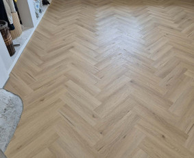 Visų tipų grindų montavimas ir išlyginamasis sluoksnis / MM / Darbų pavyzdys ID 4432534