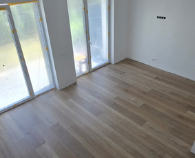 Visų tipų grindų montavimas ir išlyginamasis sluoksnis / MM / Darbų pavyzdys ID 4433468