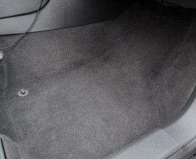Salono valymas (sausas) - Automobilio sausas ir cheminis salono valymas Kaune - 2