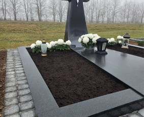 Paminklai kapams, antkapiai - Raidžių kalimas ir graviravimas, kapaviečių projektavimas - 3