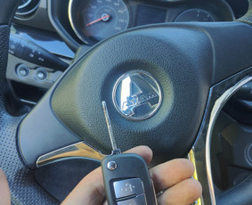 Raktų gamyba - Automobilių raktų gamyba ir programavimas - 1