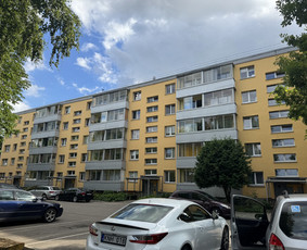 Kalėdinių dekoracijų, girliandų kabinimas - Auk&scaron;talipių paslaugos / Daugiabučių remontas - 2