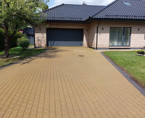 Trinkelių valymas - Profesionalus Trinkelių, Fasadų, Stogų plovimas, impregnavim - 3