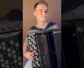 Muzikantai, dainininkai, grupės - Gyva muzika jūsų vestuvėms ar renginiams &ndash; bajanas akordeona - 1