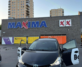 Renginiai, &scaron;ventės - Toyota Prius Plus nuoma - 1