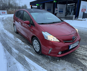 Trumpalaikė automobilių nuoma - Toyota Corolla Prius Plus nuoma - 2