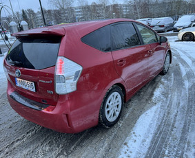 Ilgalaikė automobilių nuoma - Toyota Corolla Prius Plus nuoma - 4
