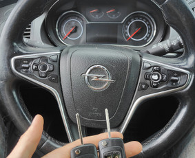 Buitinės paslaugos - Automobilių raktų gamyba ir programavimas - 1