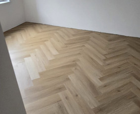 Visų tipų grindų montavimas ir išlyginamasis sluoksnis / MM / Darbų pavyzdys ID 4474340
