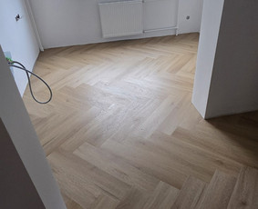 Visų tipų grindų montavimas ir išlyginamasis sluoksnis / MM / Darbų pavyzdys ID 4474346