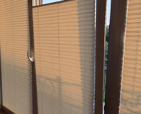 Interjeras, baldai - Naudotos Plisuotos Žaliuzės/užuolaidėlės Ant Langų - 2