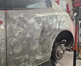 Kėbulo remontas - Kokybi&scaron;kas automobilių virinimas, dalių dažymas. - 1