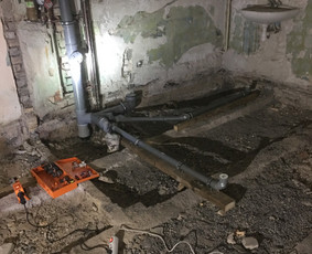 Vandentiekio, kanalizacijos įrengimo darbai.