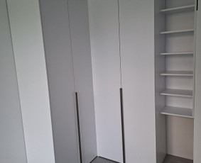 Spintų ir korpusinių baldų gamyba / Rankenėlė / Darbų pavyzdys ID 4493700