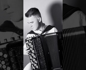 Muzikantai, dainininkai, grupės - Gyva muzika jūsų vestuvėms ar renginiams &ndash; bajanas akordeona - 2