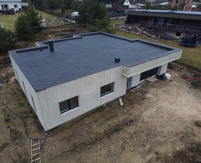 Lietaus nuvedimo sistemos - Plok&scaron;čio stogo dengimas prilydoma ir Epdm danga, remontas - 1