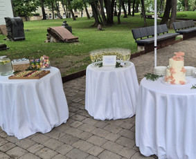 "Saldus Taip" šampano-vaišių staliukai / Saldus Taip / Darbų pavyzdys ID 4497671