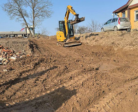 Statybinės technikos nuoma - Bobcat nuoma, žemės darbai. - 4