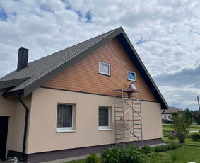 Fasadų apdaila, dažymas - Medinių namų dažymas &ndash; premium kokybė. - 2