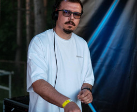 Djs - Djus Jums ir Jūsų svečiams - 1