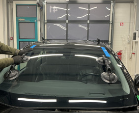 Stiklų keitimas, remontas, tonavimas - Autoglassfix - Automobilių stiklų keitimas ir tamsinimas - 2