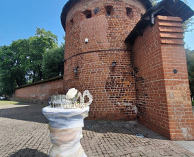 Vestuvių atributikos nuoma - Amorette - &Scaron;ampano Staliukas Jūsų &Scaron;ventei! - 2