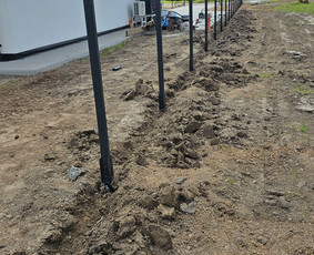 Tvoros pamatai, betonavimas - Tvorų, vartų/vartelių montavimas, pamatų betonavimas. - 4