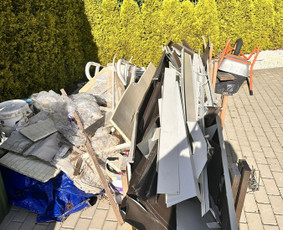 Pigiausias atliekų, šiukšlių išvežimas perkraustymo griovimo / Siuksliu isvezimas Griovimo darbai / Darbų pavyzdys ID 4503813