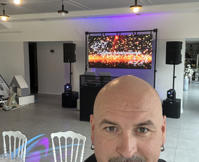 Renginiai, &scaron;ventės - Vedėjas ir Dj viename, su aparatūra - kaina 600&euro;. - 1