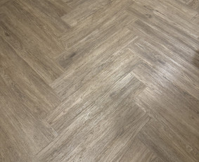 Laminato klojimas - Apdailos ir remonto darbai Vilniuje - 1