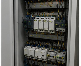 Inžinieriai - Elektrotechnikos darbų vadovas ir techninė priežiūra - 3