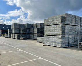 Įrankių nuoma - UAB Simis - Klojiniai Pastoliai Konteinerinės Patalpos - 1