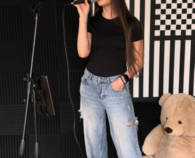 Privačios vokalo pamokos - Studio34 - Vokalo, gitaros, pianino ir būgnų pamokos. - 1
