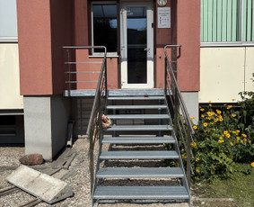 Metalo gaminiai, suvirintojai - Laiptai, tureklai, pastoges, stogeliai, vartai - 2
