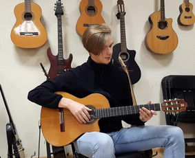 Gitaros pamokos - Gitaros pamokos Vilniuje - 3