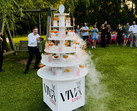 &Scaron;ampano piramidė - Viva Copa mobilus baras - 1