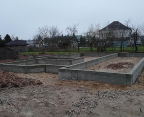 Pamatu irengimas, pamatų betonavimas, monolitas - Pamatų liejimas, įrengimas - 1 Pamatų liejimas, įrengimas - Pamatu irengimas, pamatų betonavimas, monolitas - 1