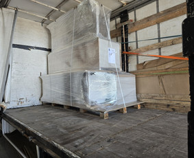 Krovinių pervežimas - Transporto paslaugos furgonu su liftu kraustymas Mažeikiai - 4