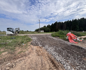 Statybinės technikos nuoma - Eskavatoriaus 3t nuoma / Tralo nuoma - 4