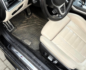 Automobilių plovyklos - Automobilių salono valymas ir detalus kėbulo poliravimas - 1