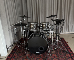 Nuomos paslaugos - Backline Nuoma, Renginių Įgarsinimas, Scenos Nuoma - 1