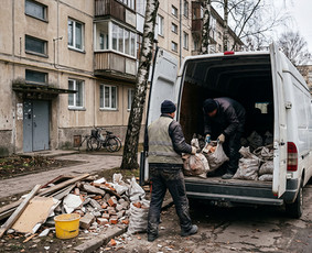 Statybinių atliekų i&scaron;vežimas - &Scaron;iuk&scaron;lių i&scaron;vežimas Vilniuje Griovimas, fiskaro paslaugos - 1