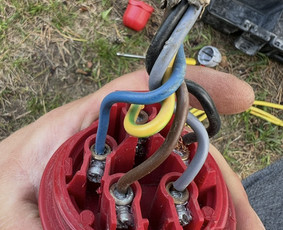 Elektrikai, elektros darbai - Elektros darbai/skubus elektriko i&scaron;kvietimas 24/7 - 1