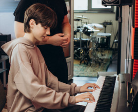 Fortepijono pamokos - Alive Cc muzikos mokykla Klaipėda - 3