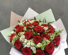 Floristika ir dekoravimas / FLORISTĖ • DEKO / Darbų pavyzdys ID 4548836