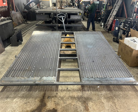 Metalo gaminiai platformos anstatai stumdomi vartai / Uab Mechanas / Darbų pavyzdys ID 4551978