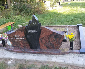 Akmeniniai Paminklai, kapavieciu tvarkimas,raidziu kalimas / LAIMONO SEBECKIO PI / Darbų pavyzdys ID 986313